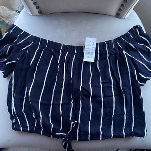 PacSun Tie Front Crop Top